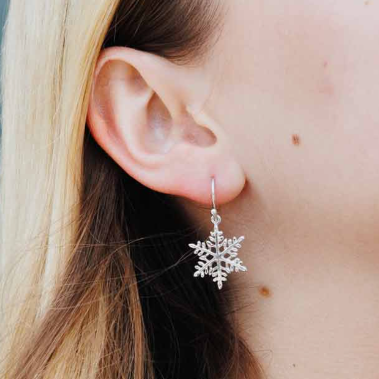 Nina Designs: Earrings: Snowflake