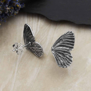 Nina Designs: Earrings: Post: Wings